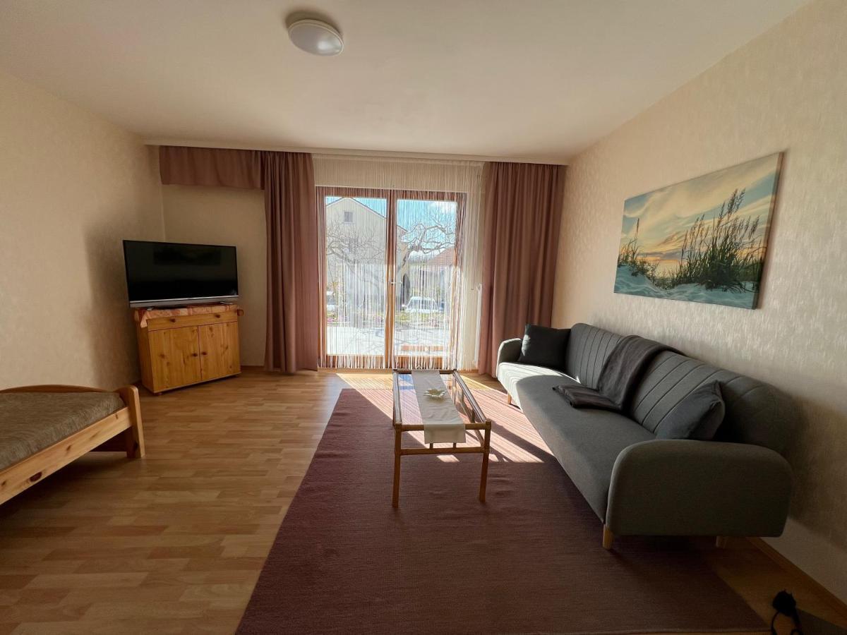 Haus Lauria Daire Kressbronn am Bodensee Dış mekan fotoğraf